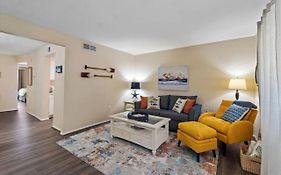 Sea Escape - Condo With Pool Hot Tub Plus Private Community Beach